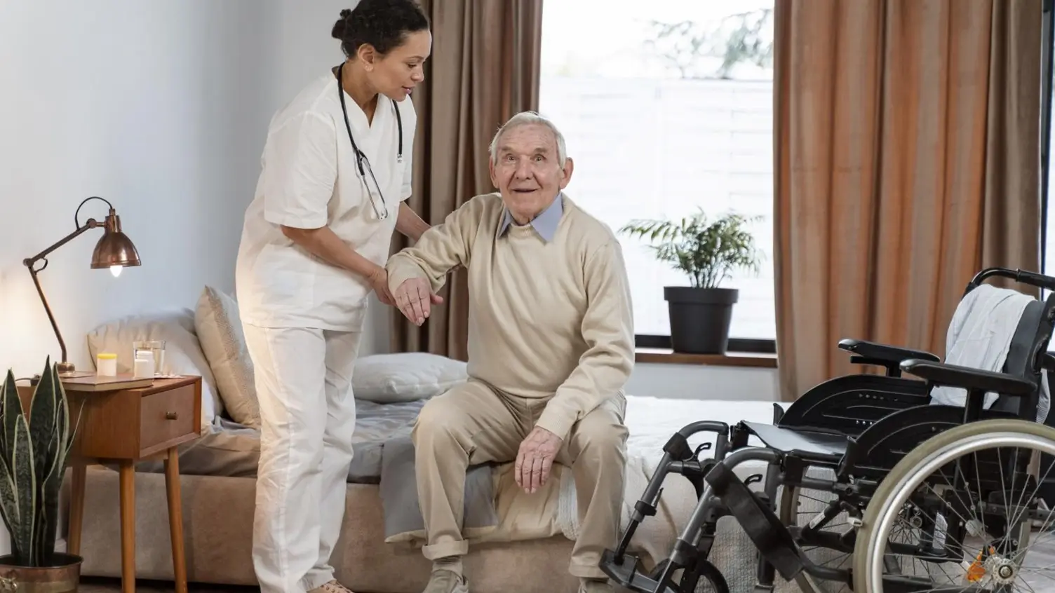 The 5 Main Benefits of Choosing a Professional Care Home for Your Loved Ones